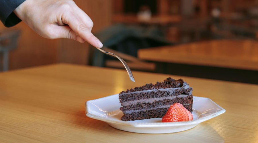 Tarta de chocolate con fresa en Las Tenerías